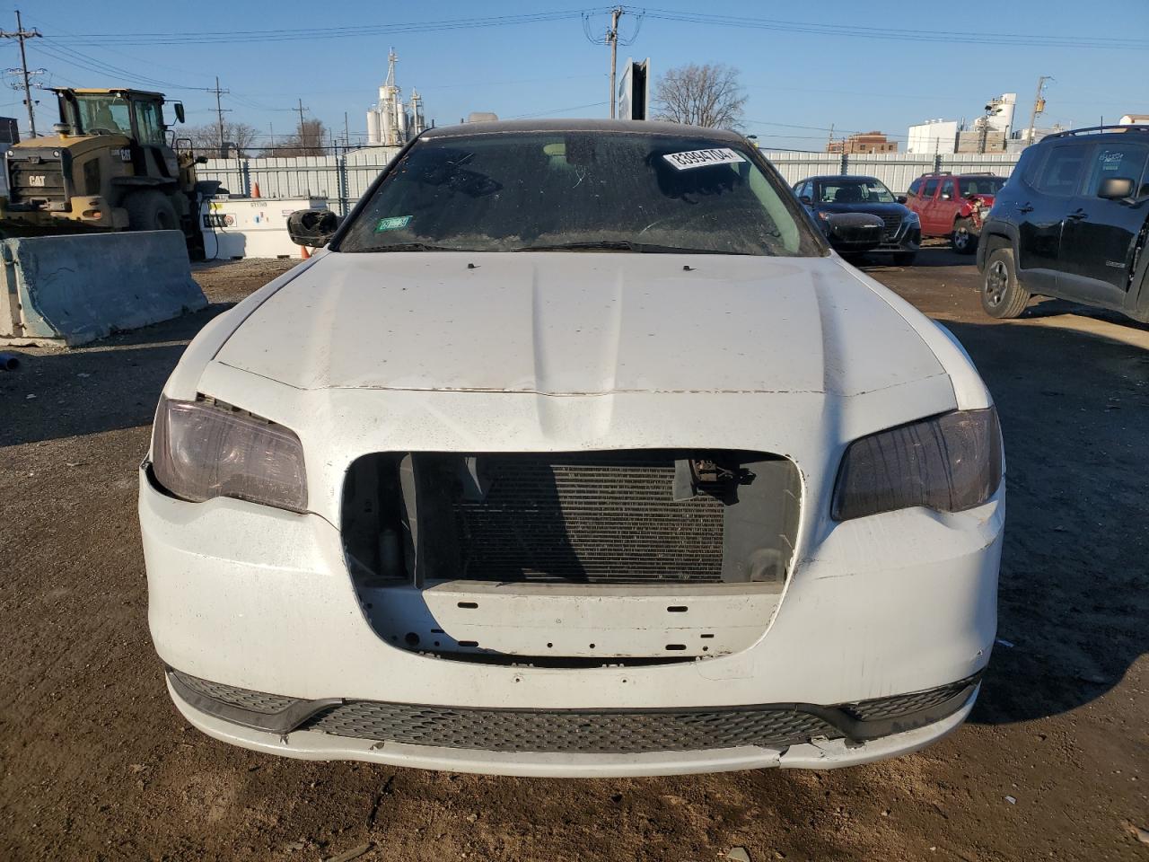 VIN 2C3CCAAG4FH749589 2015 CHRYSLER 300 no.5