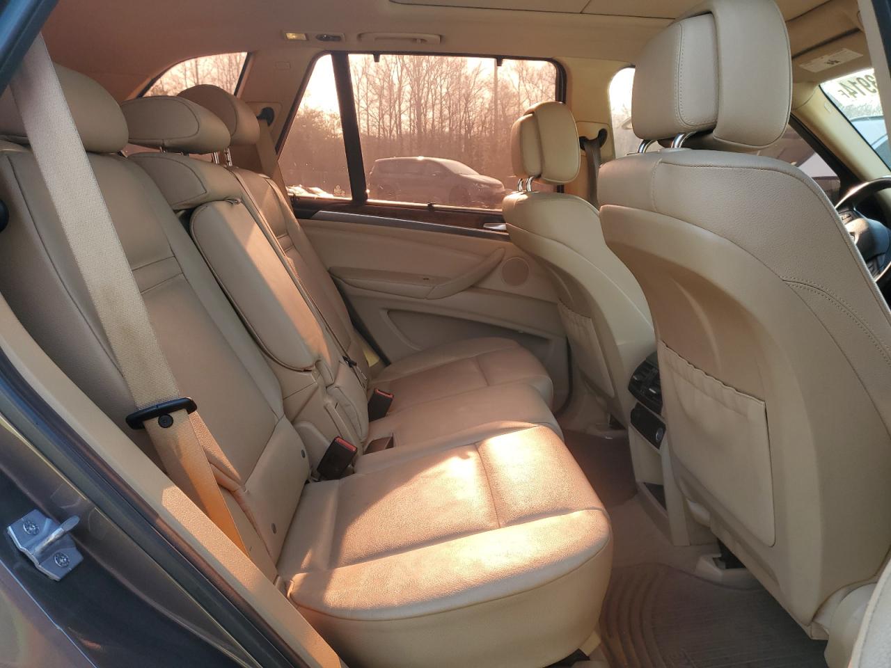 2013 BMW X5 - Image 11
