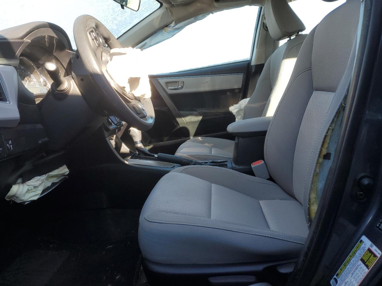 2015 Toyota Corolla L VIN: 5YFBURHE1FP184171 Lot: 85557274