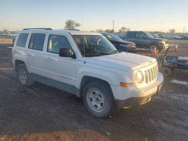  JEEP PATRIOT 2016 Білий