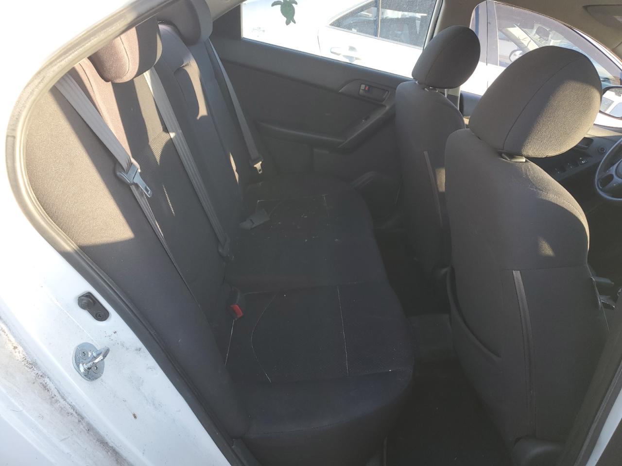 2012 Kia Forte - Image 10