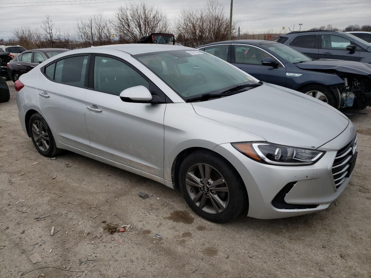 VIN 5NPD84LF3JH299246 2018 HYUNDAI ELANTRA no.4