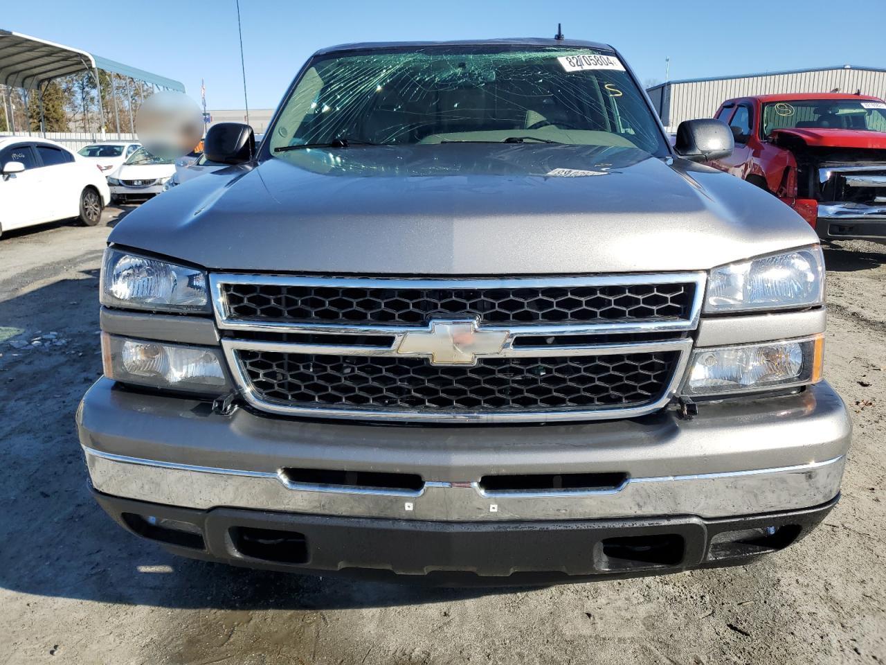 2006 Chevrolet Silverado - Image 5
