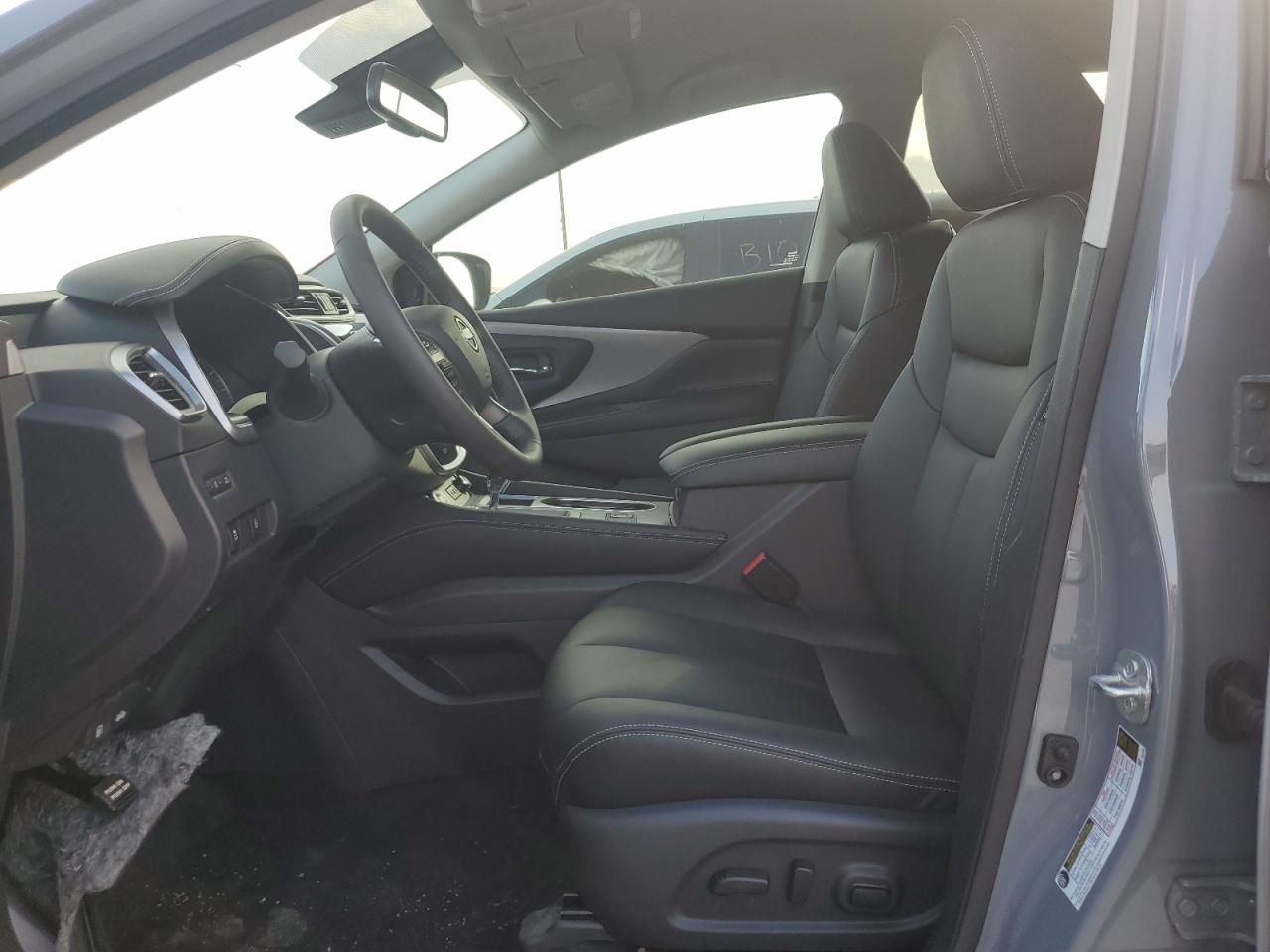 2024 Nissan Murano - Image 7