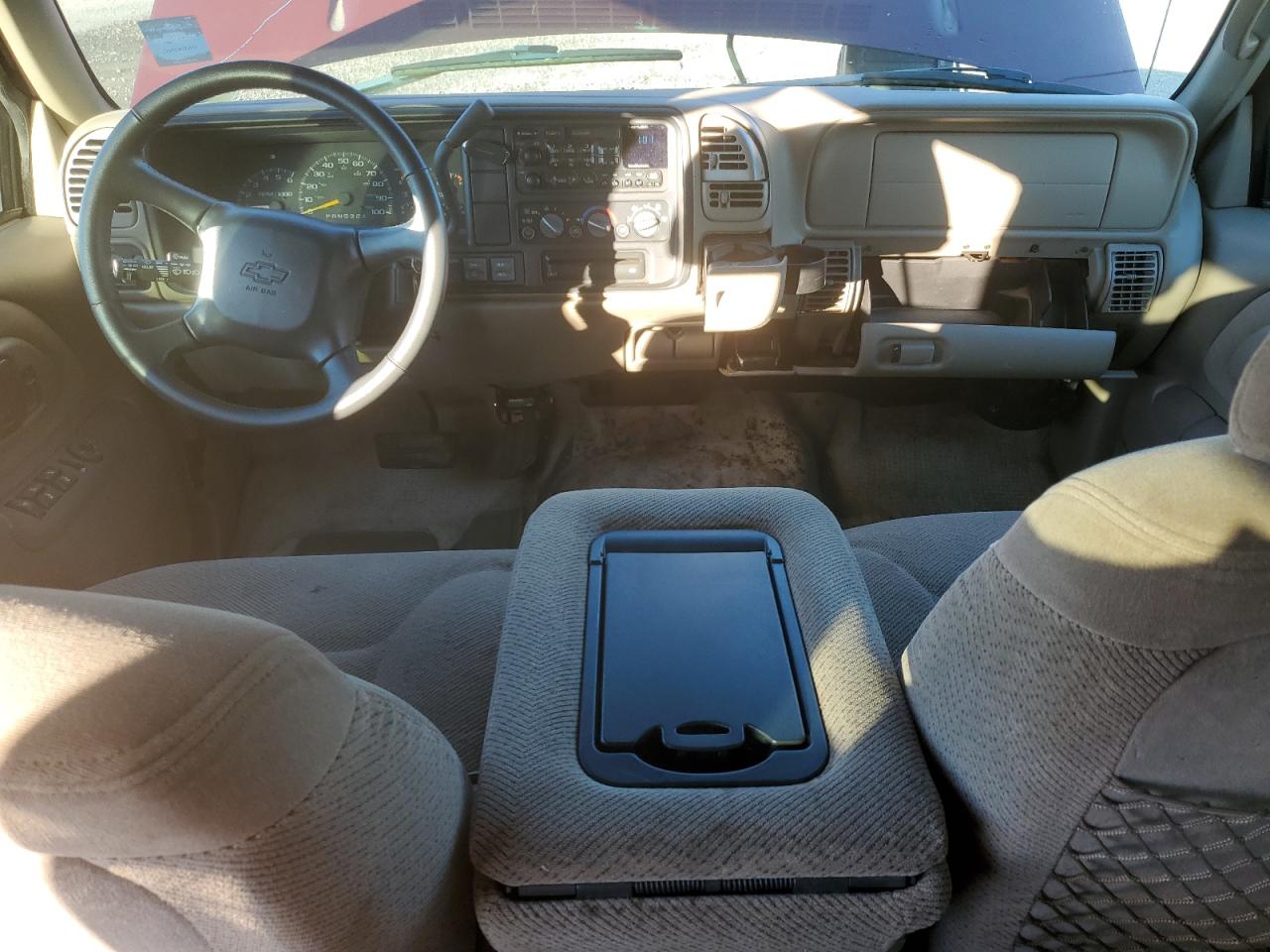 1998 Chevrolet Tahoe - Image 8
