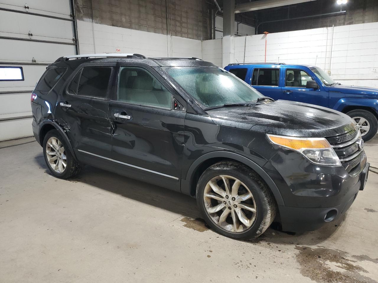 VIN 1FM5K8F82DGB25294 2013 FORD EXPLORER no.4