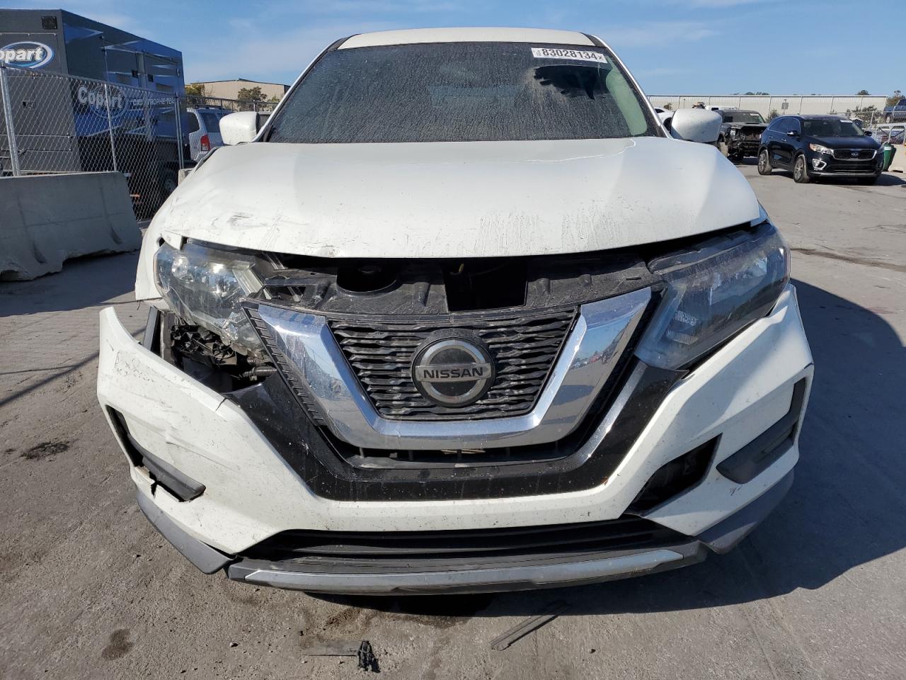 2018 Nissan Rogue - Image 5