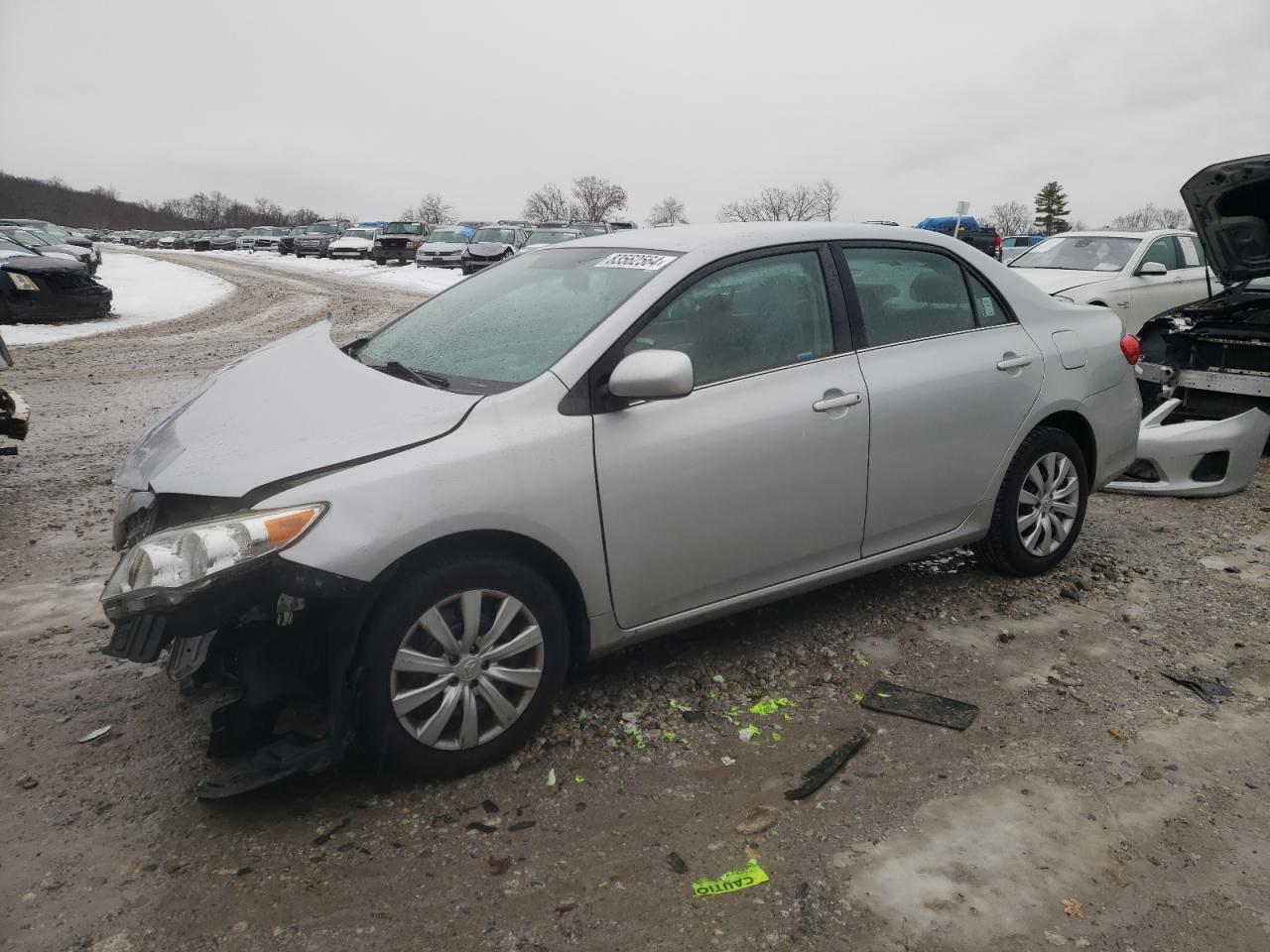 VIN 2T1BU4EE8DC112064 2013 TOYOTA COROLLA no.1