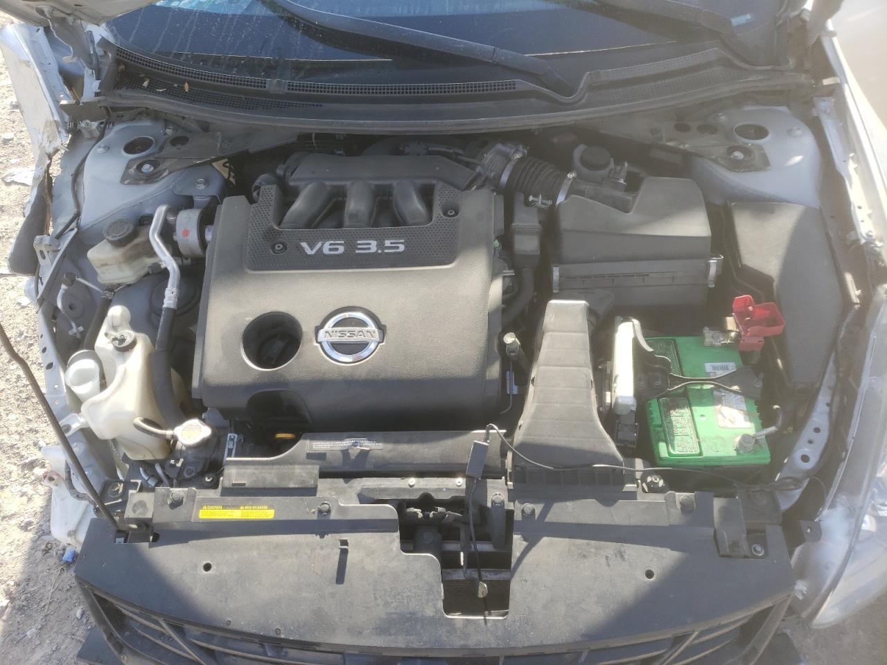 2010 Nissan Altima - Image 13