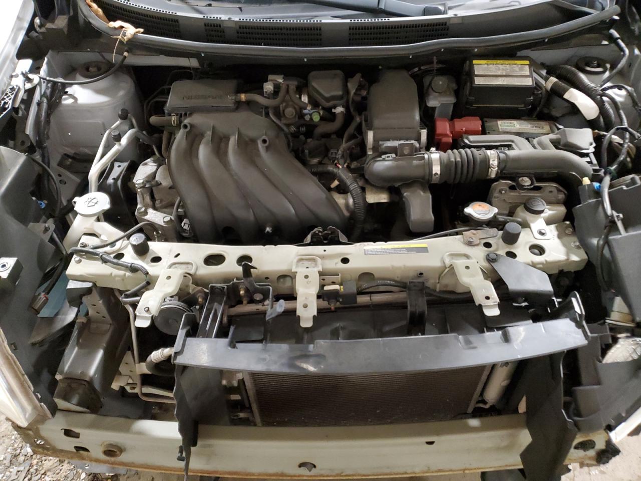 2014 Nissan Versa - Image 11
