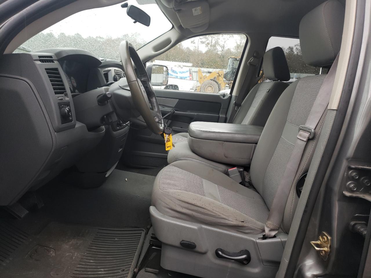 2007 Dodge Ram 1500 St VIN: 1D7HU18247S123663 Lot: 83646444