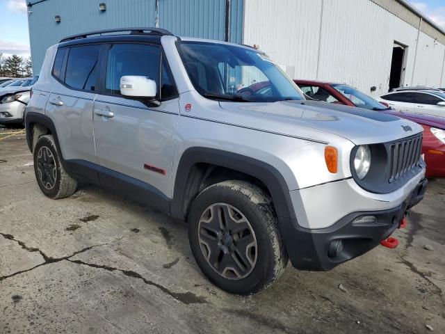  JEEP RENEGADE 2015 Серебристый