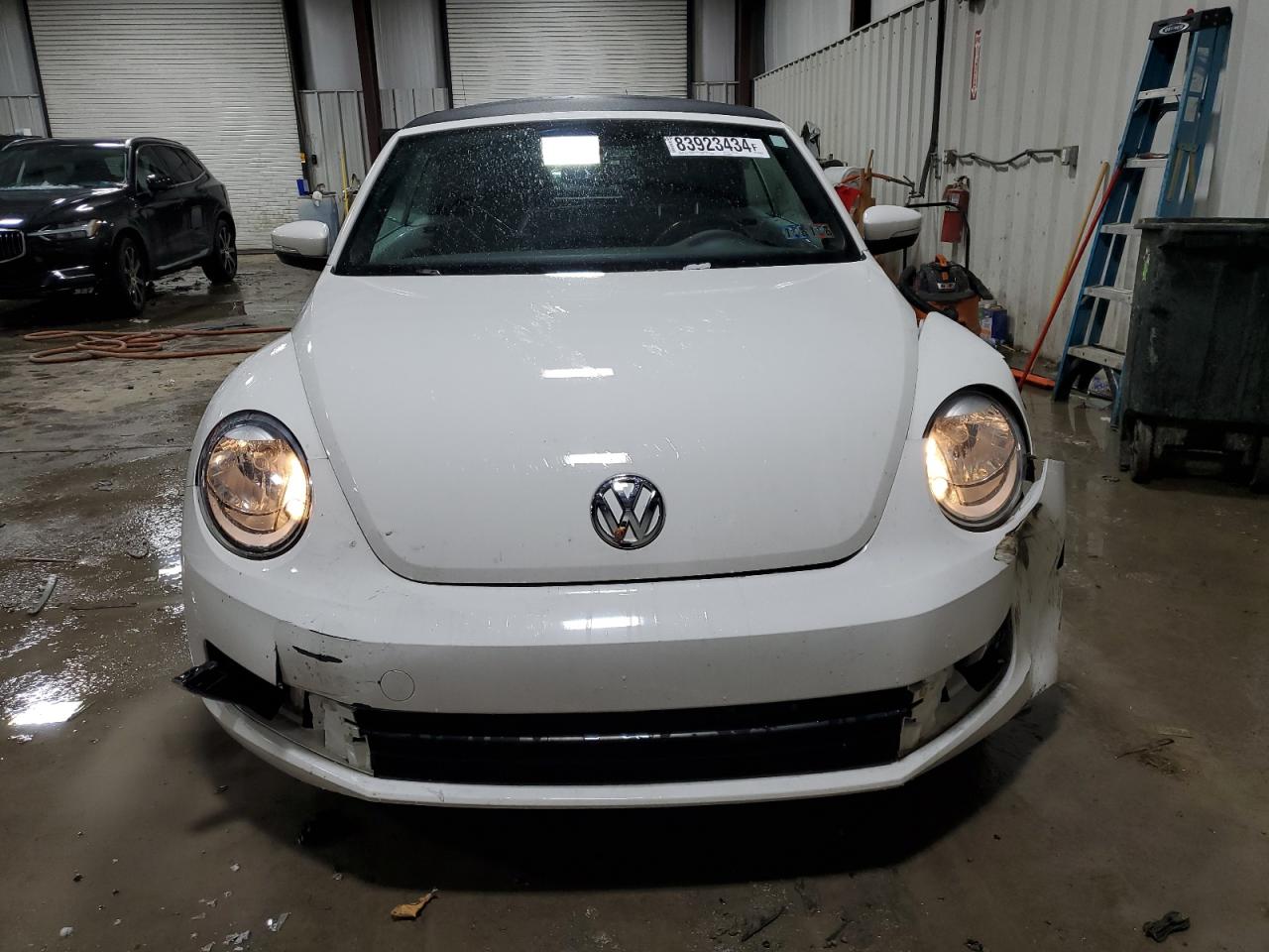 VIN 3VW5P7AT9DM820760 2013 VOLKSWAGEN BEETLE no.5