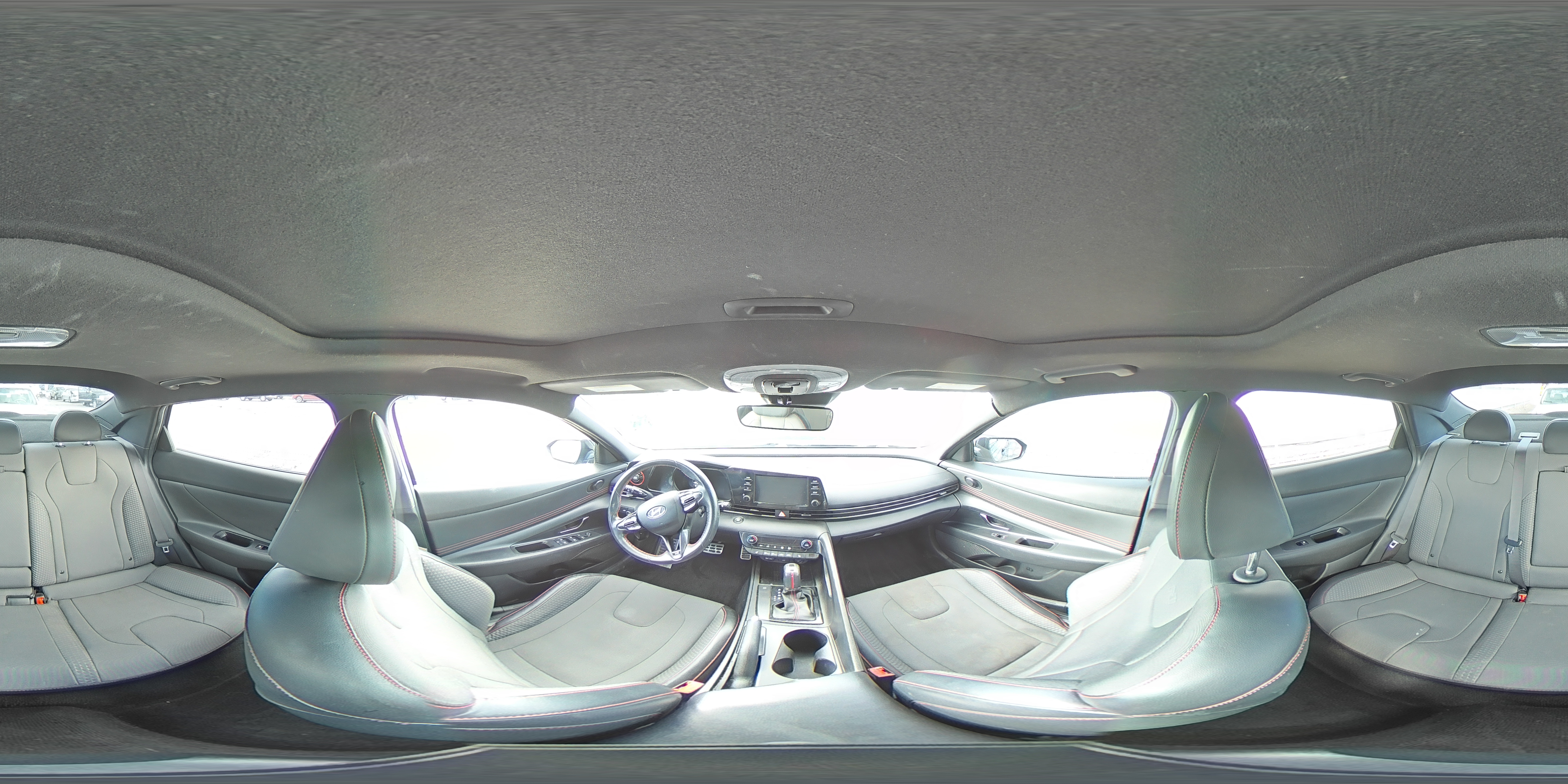2022 Hyundai Elantra - Image 14