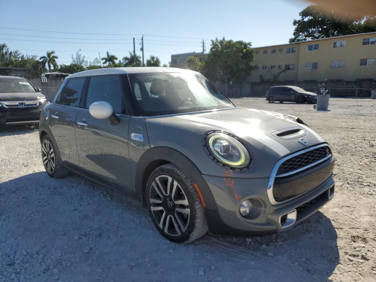 2019 MINI Cooper - Image 4