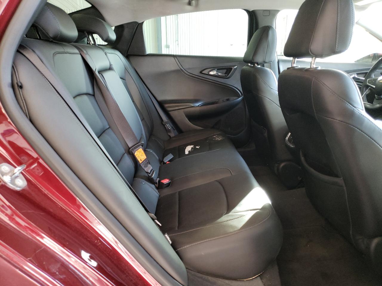 2016 Chevrolet Malibu - Image 10