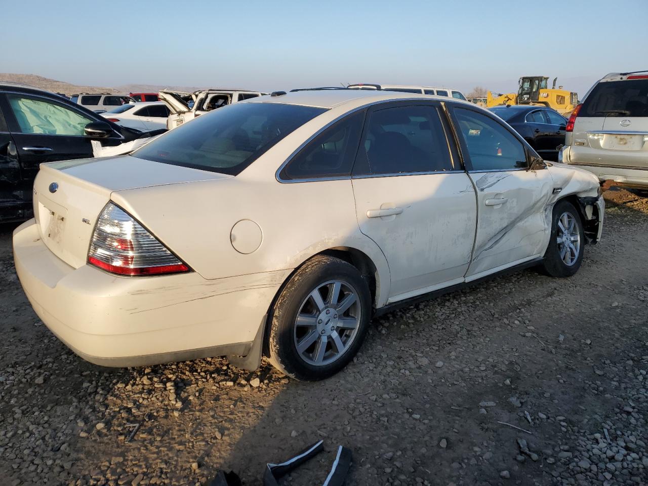 2009 Ford Taurus - Image 3