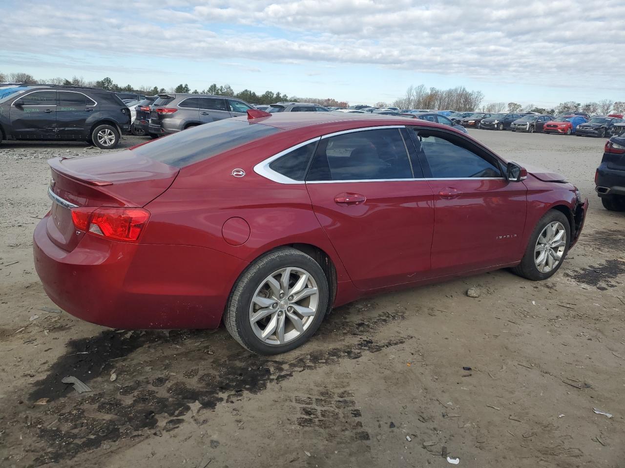 VIN 2G1105S32J9136218 2018 CHEVROLET IMPALA no.3