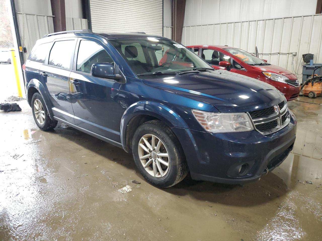 VIN 3C4PDDBG1ET143232 2014 DODGE JOURNEY no.4