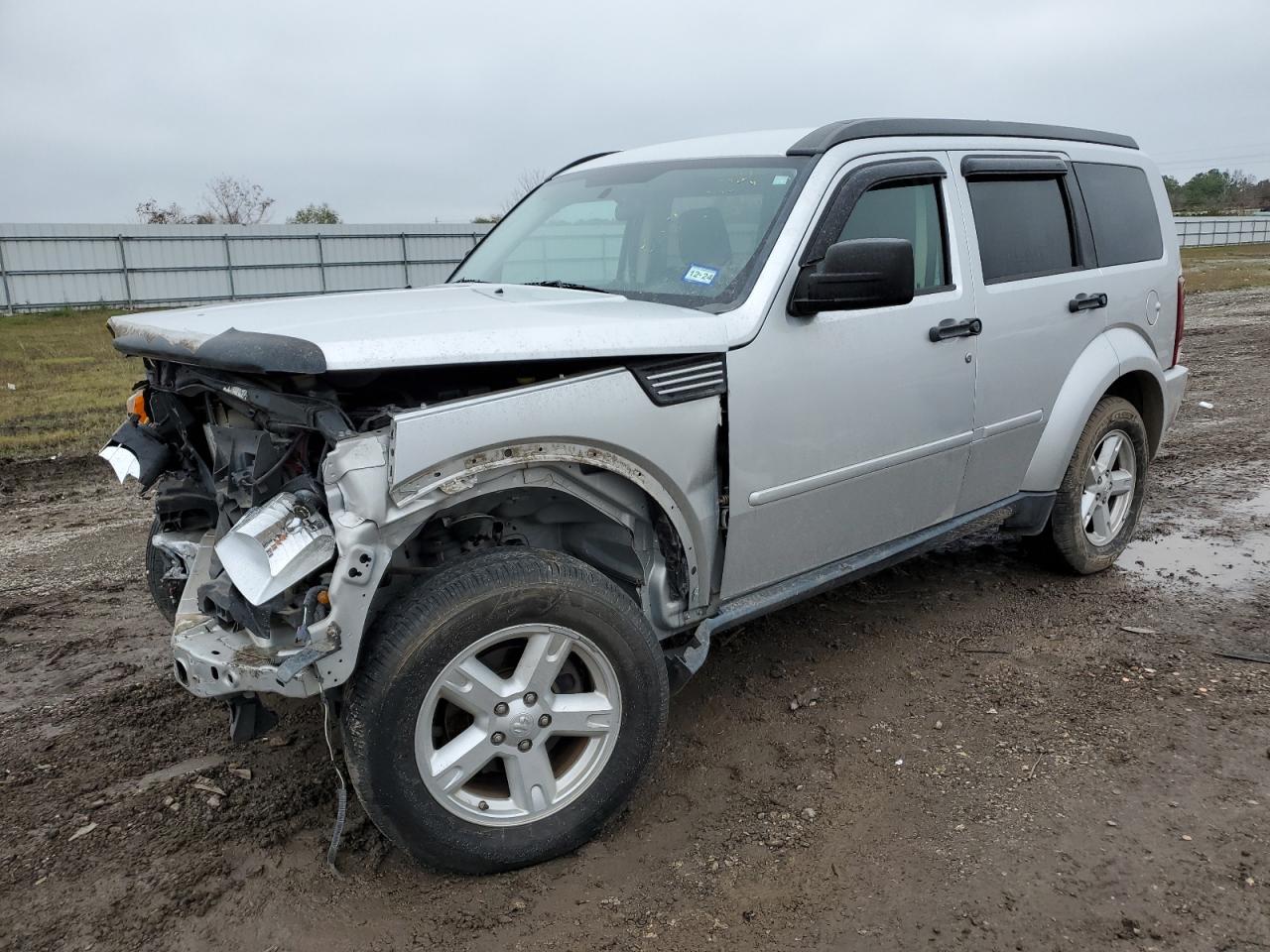 2008 Dodge Nitro Sxt продається в Houston, TX - Front End