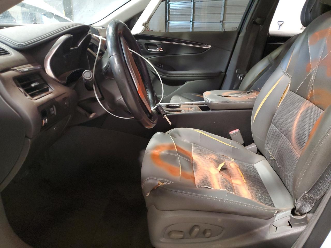2015 Chevrolet Impala - Image 7
