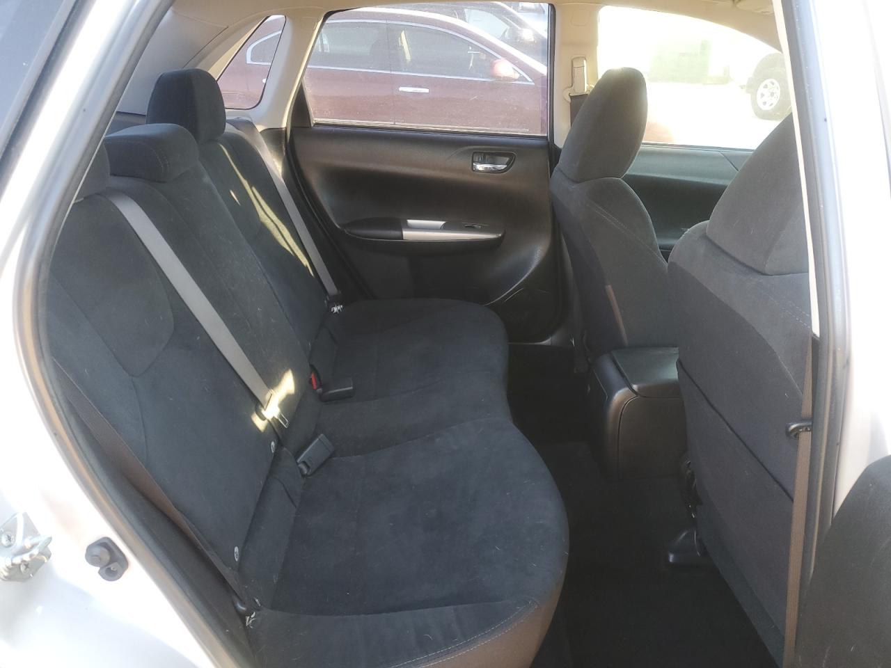 2010 Subaru Impreza - Image 10