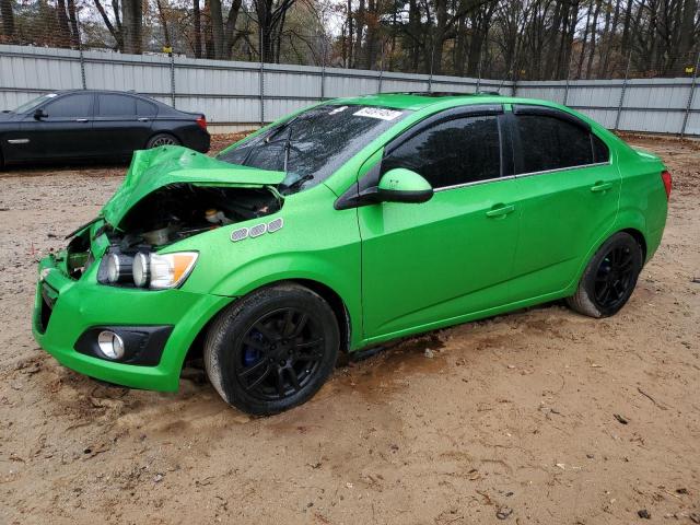  CHEVROLET SONIC 2015 Зелений