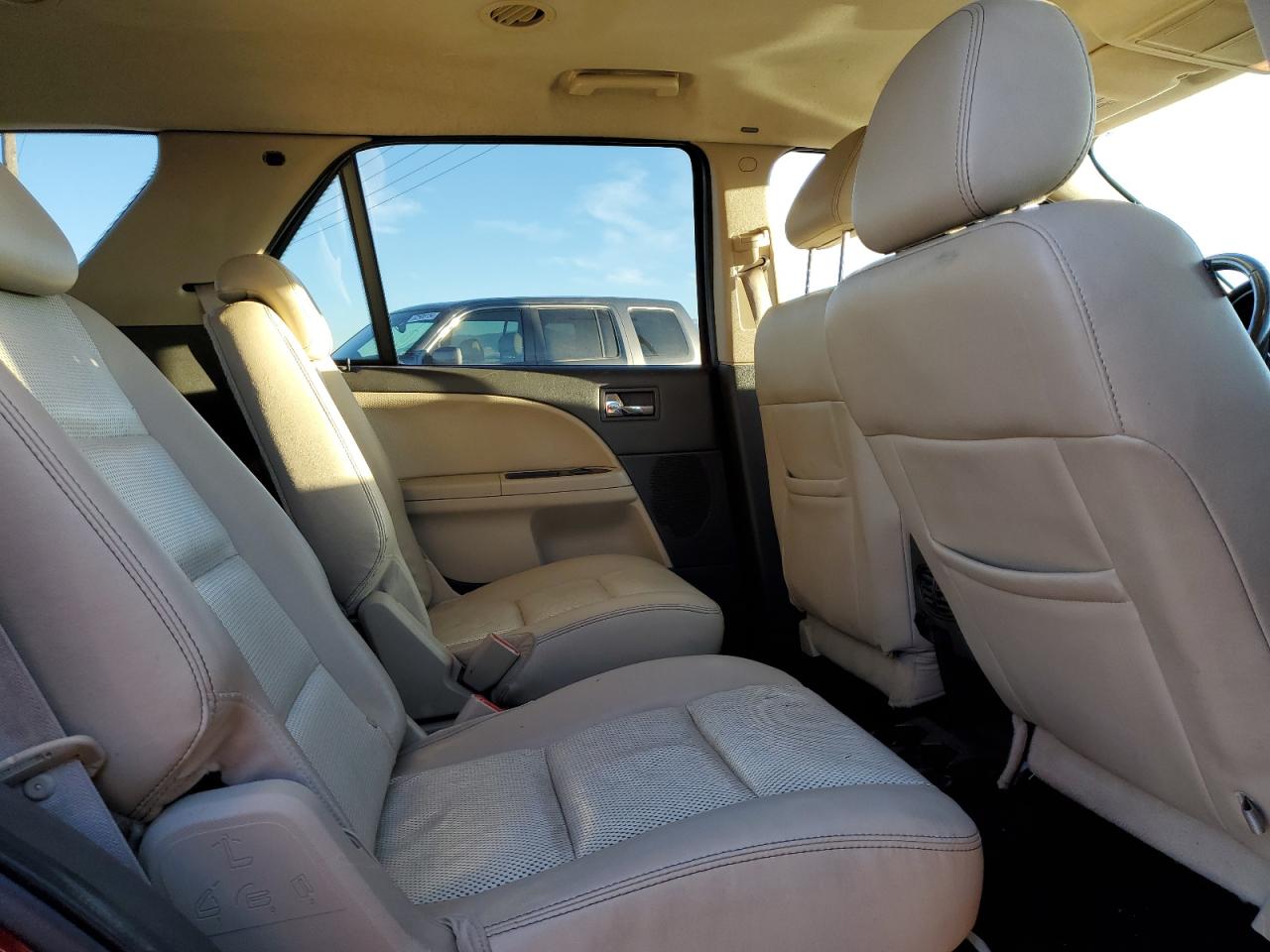 2008 Ford Taurus X Eddie Bauer VIN: 1FMDK08W28GA42818 Lot: 82701804