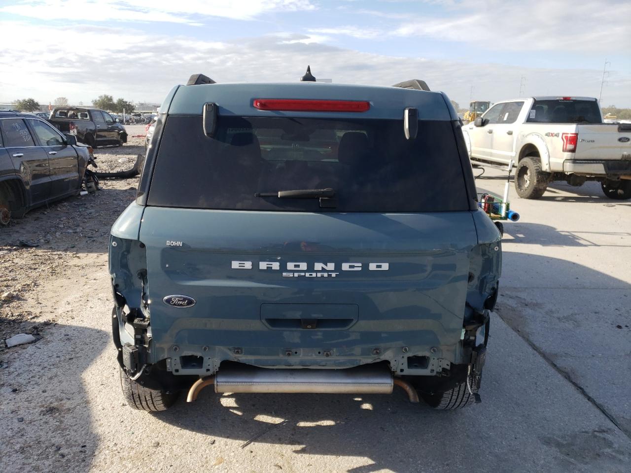 2021 Ford Bronco - Image 6