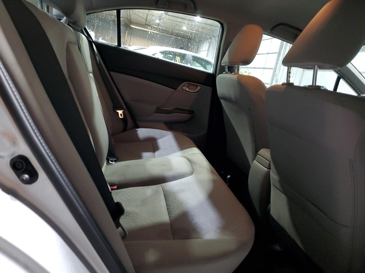 2015 Honda Civic - Image 10