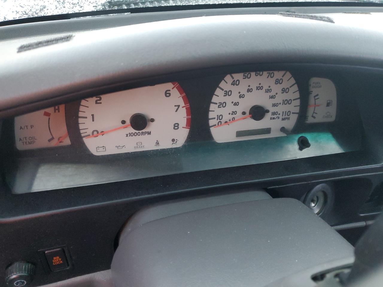 2002 Toyota Tacoma - Image 9