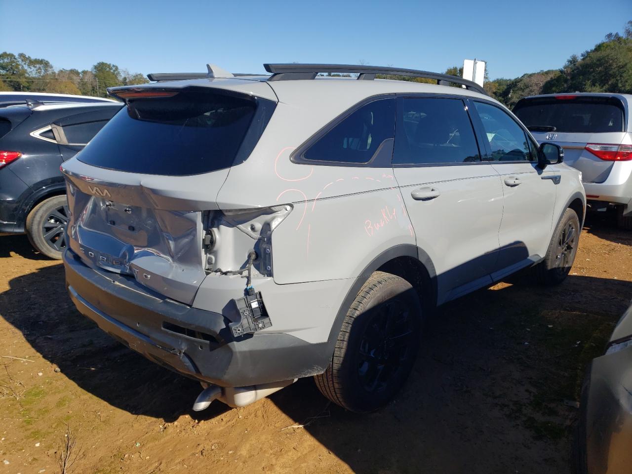 2022 Kia Sorento - Image 3