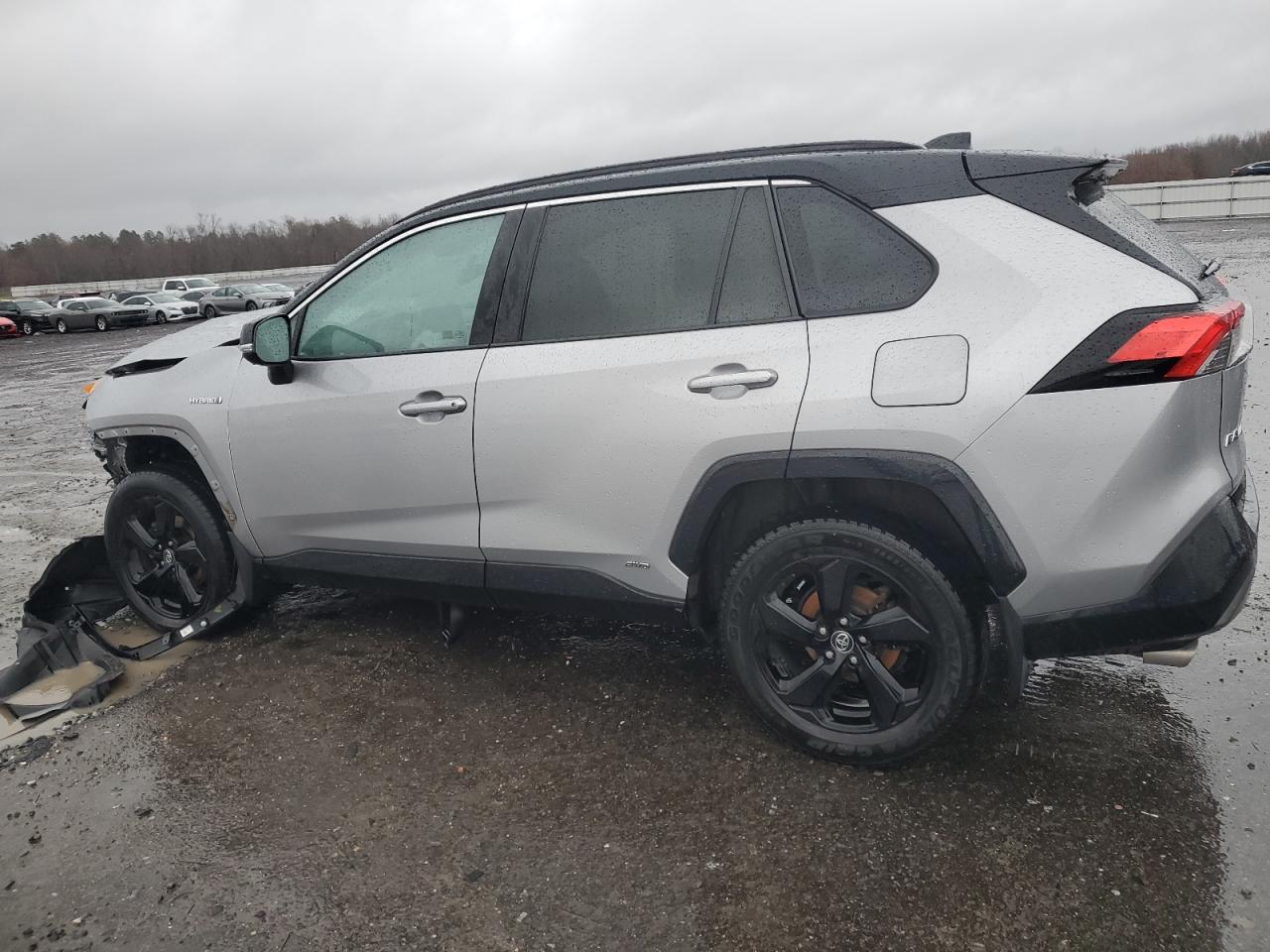 2020 Toyota RAV 4 - Image 2