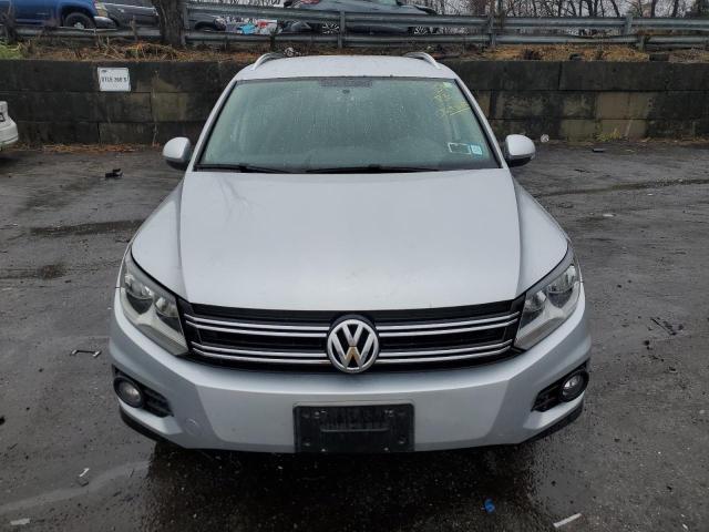  VOLKSWAGEN TIGUAN 2012 Silver