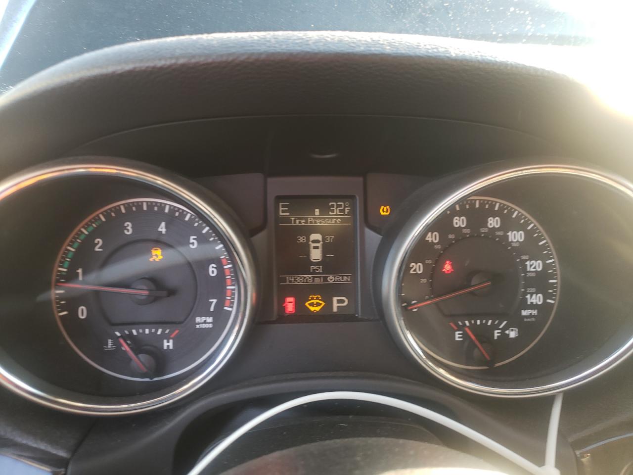 2011 Jeep Grand Cherokee - Image 9