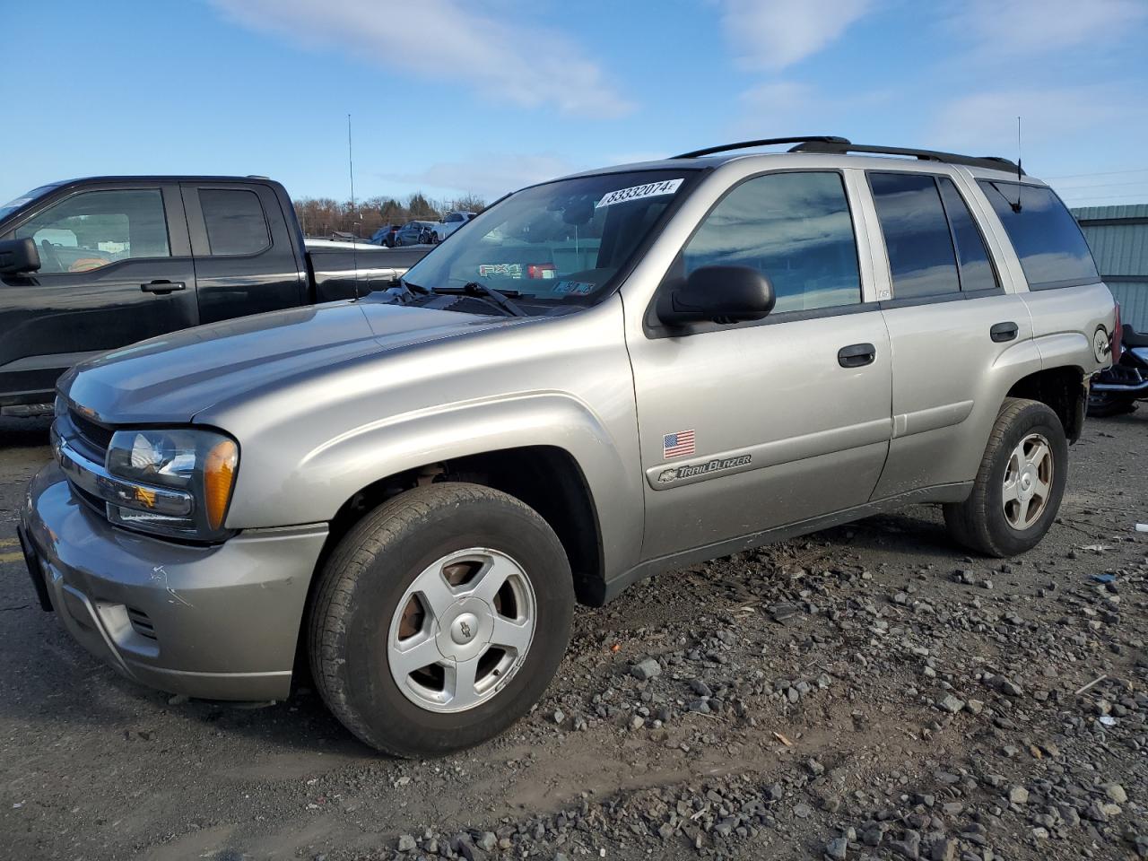 2002 Chevrolet TrailBlazer - Image 1