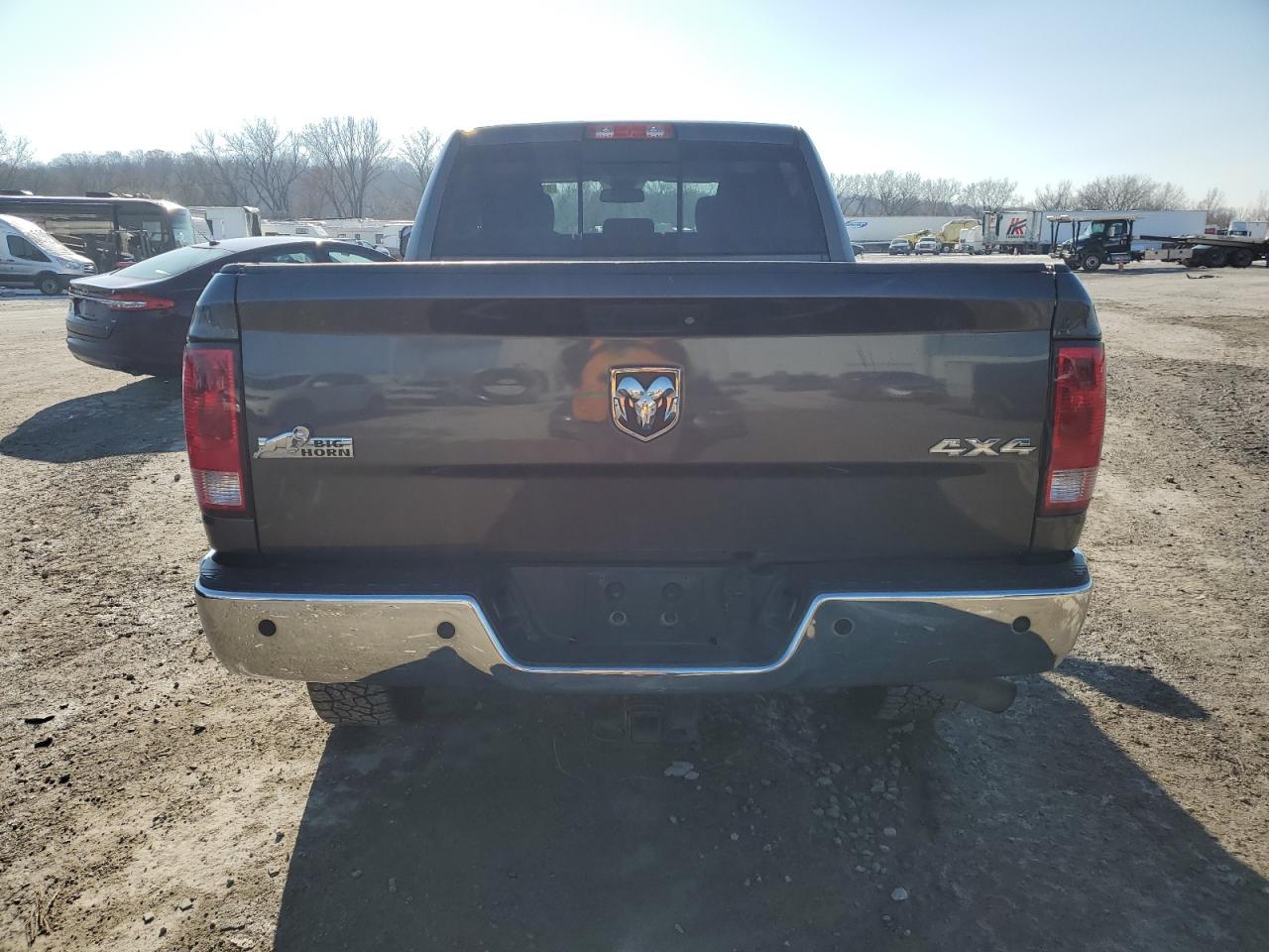 2017 Ram 2500 Slt VIN: 3C6UR5DJ7HG532156 Lot: 83330324