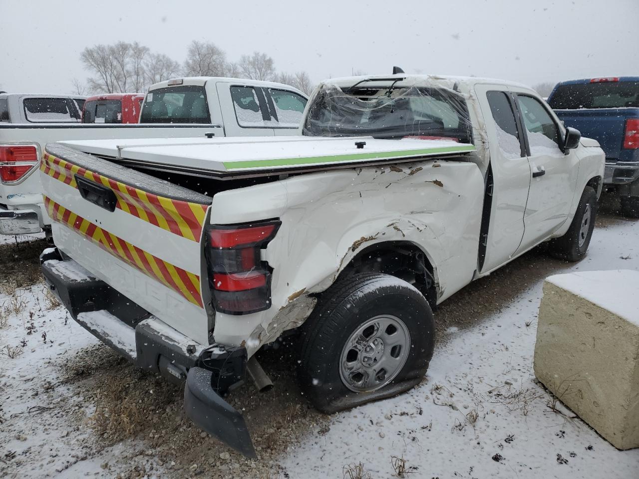 2024 Nissan Navara (Frontier) - Image 3