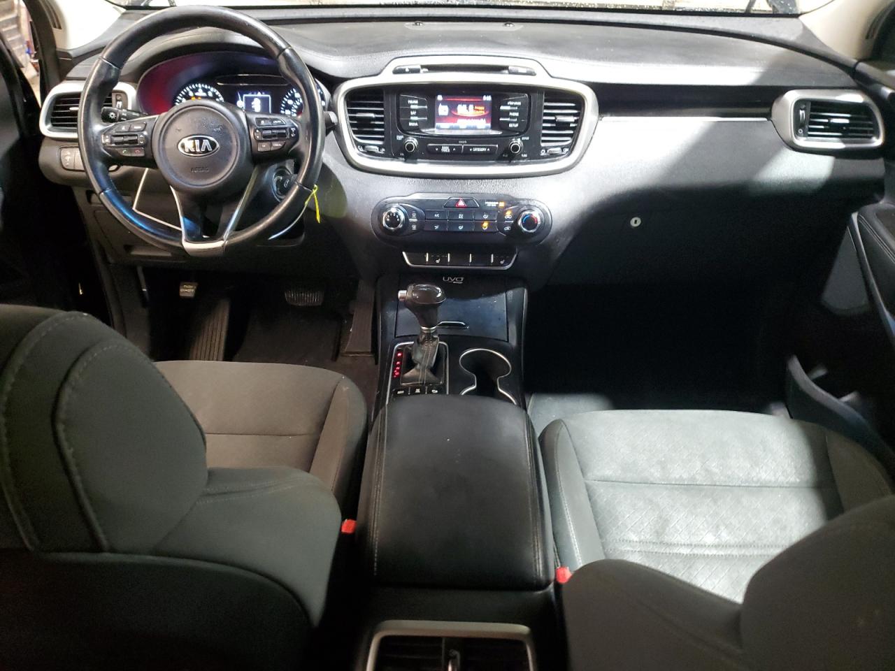 2016 Kia Sorento - Image 8