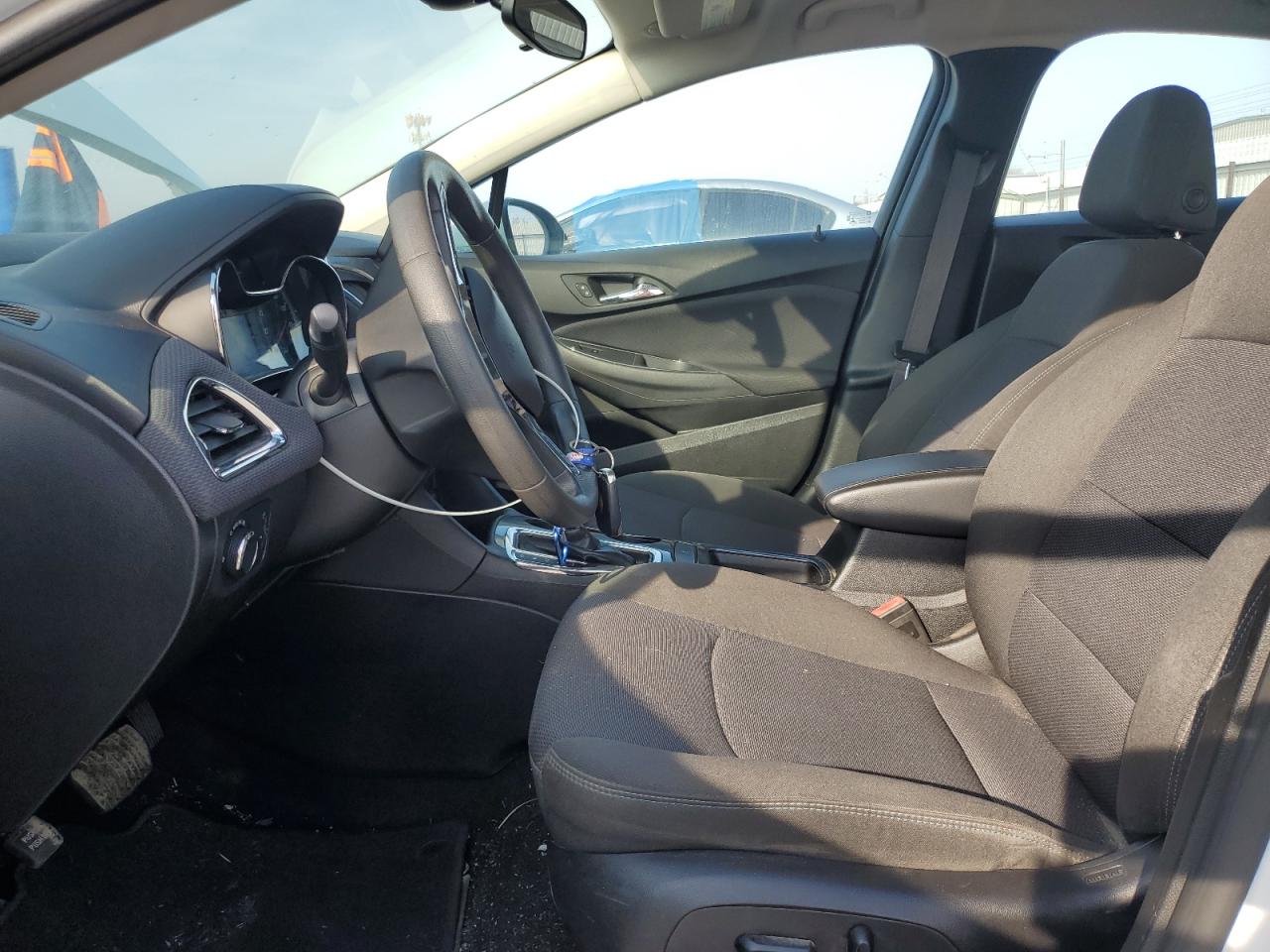 2017 Chevrolet Cruze - Image 7
