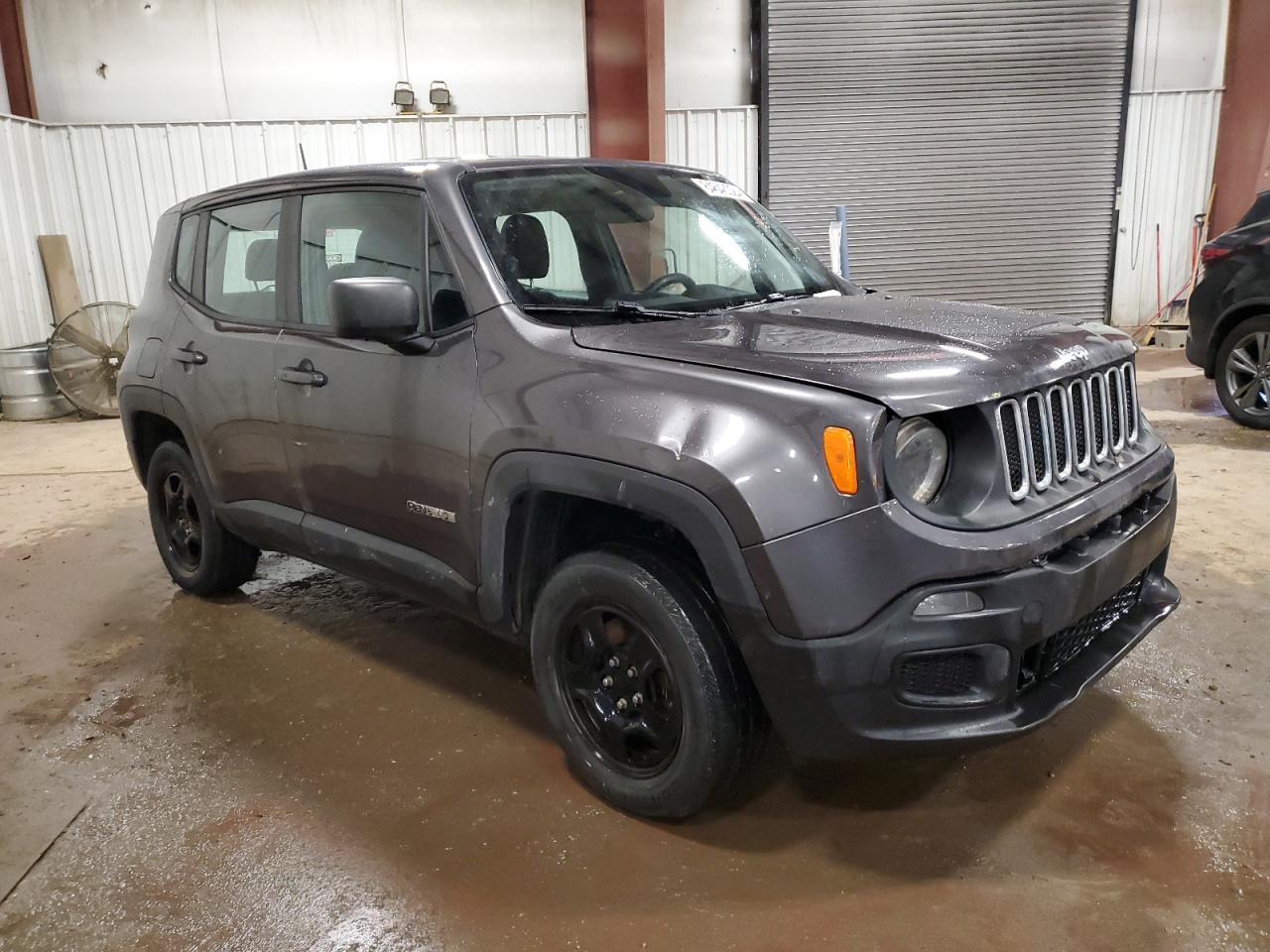 VIN ZACCJBAB6JPG98308 2018 JEEP RENEGADE no.4