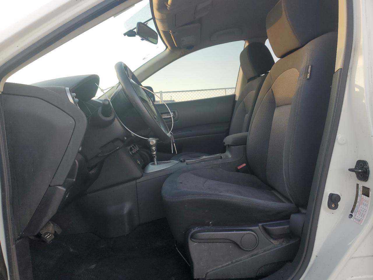 2010 Nissan Rogue - Image 7