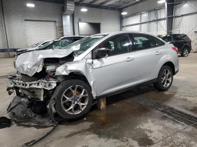  FORD FOCUS 2013 Серебристый