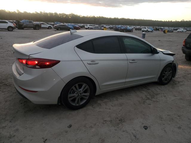  HYUNDAI ELANTRA 2018 Beige