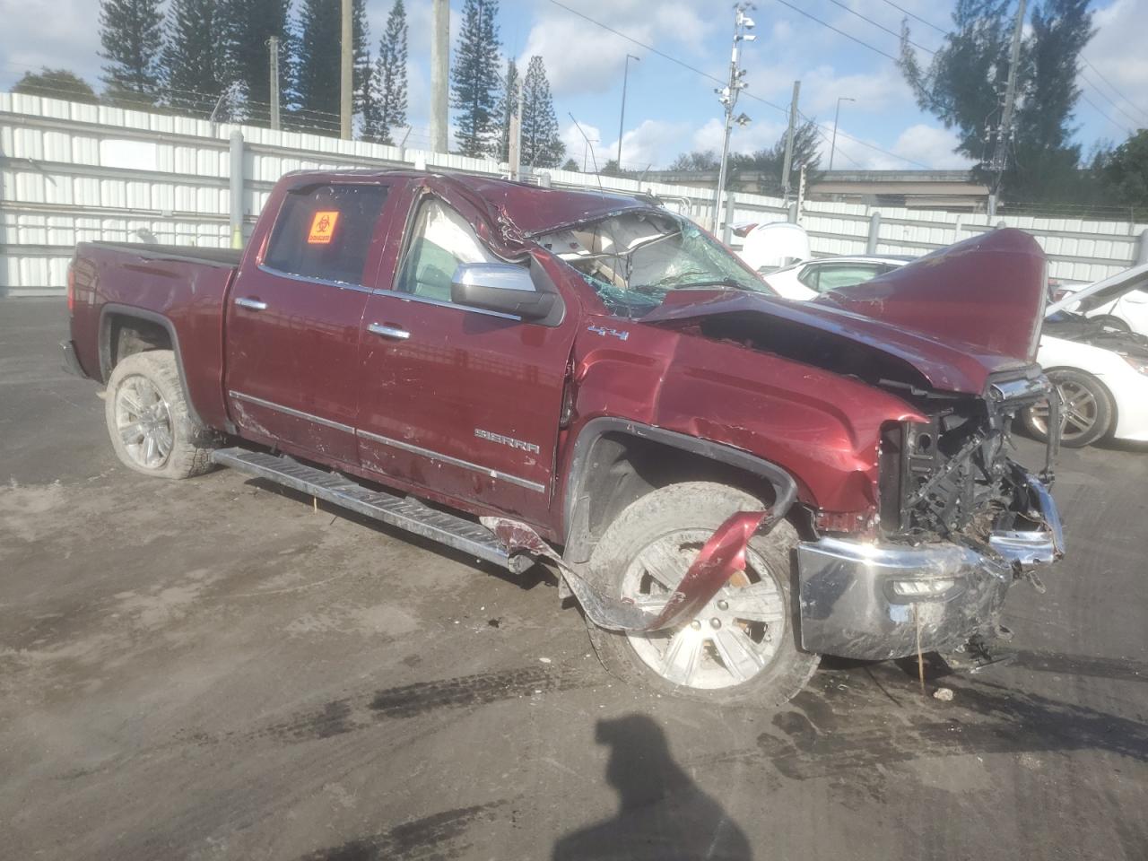 2017 GMC Sierra - Image 4