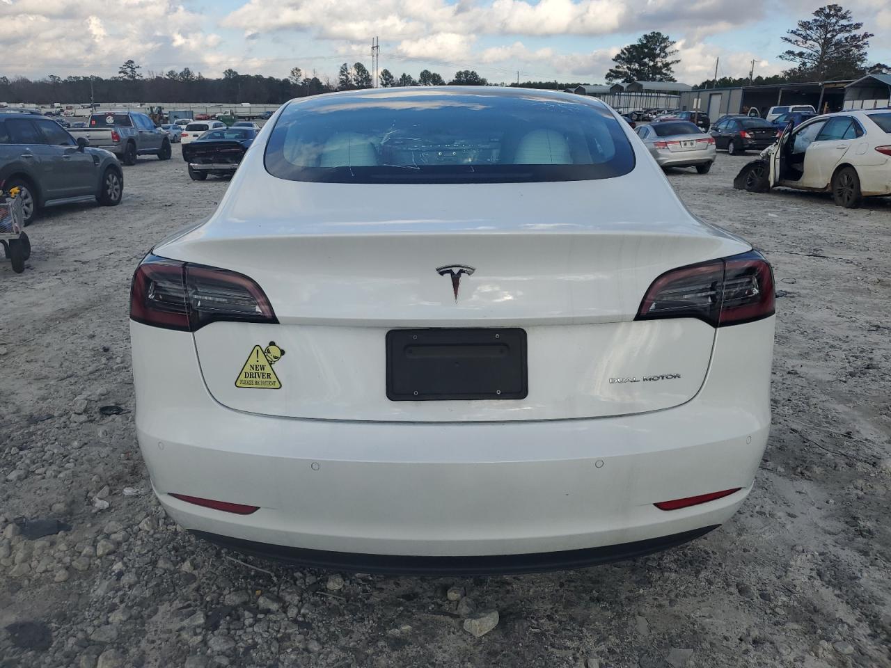 2022 Tesla Model 3 VIN: 5YJ3E1EB6NF309205 Lot: 85508154