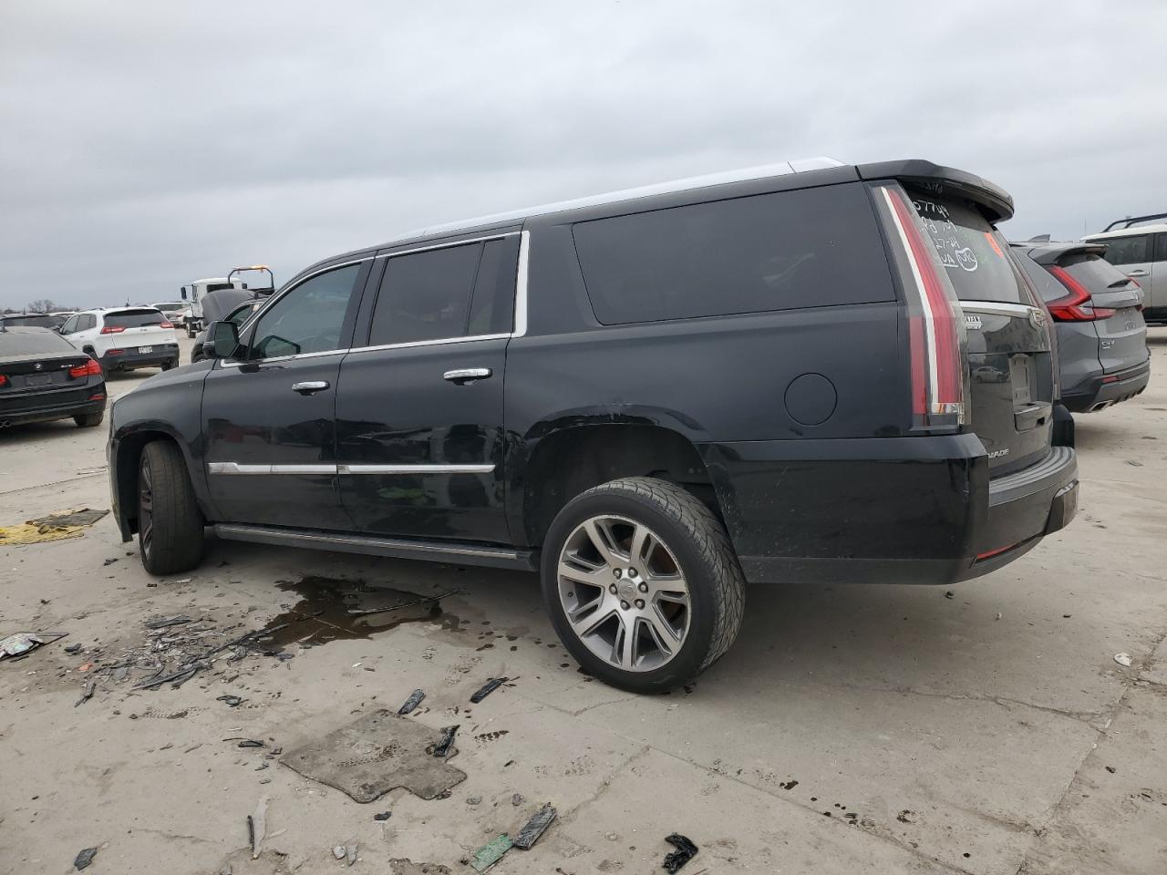 VIN 1GYS4TKJXFR688799 2015 CADILLAC ESCALADE no.2