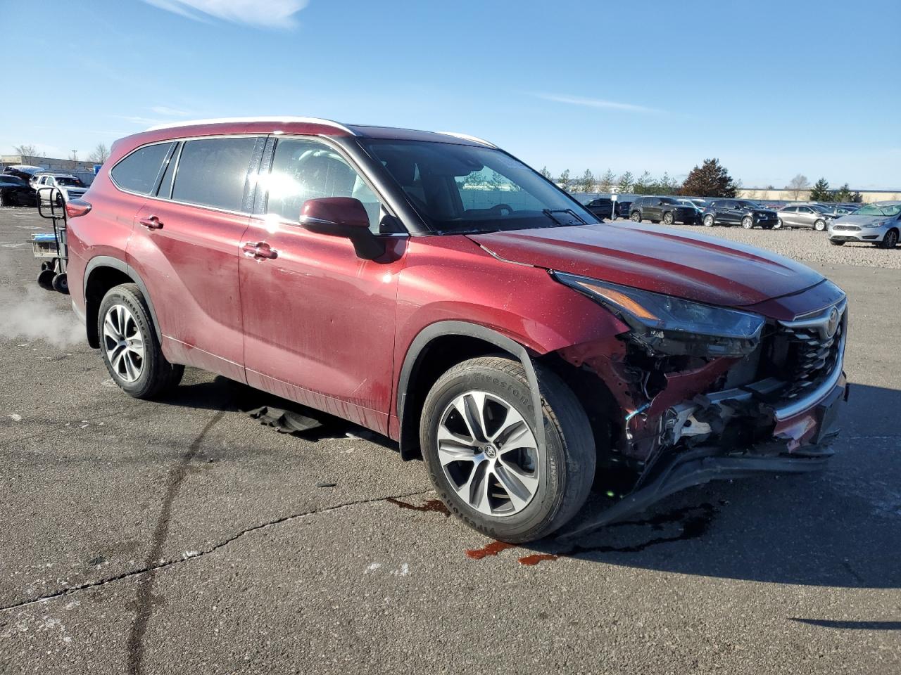 2022 Toyota Highlander - Image 4