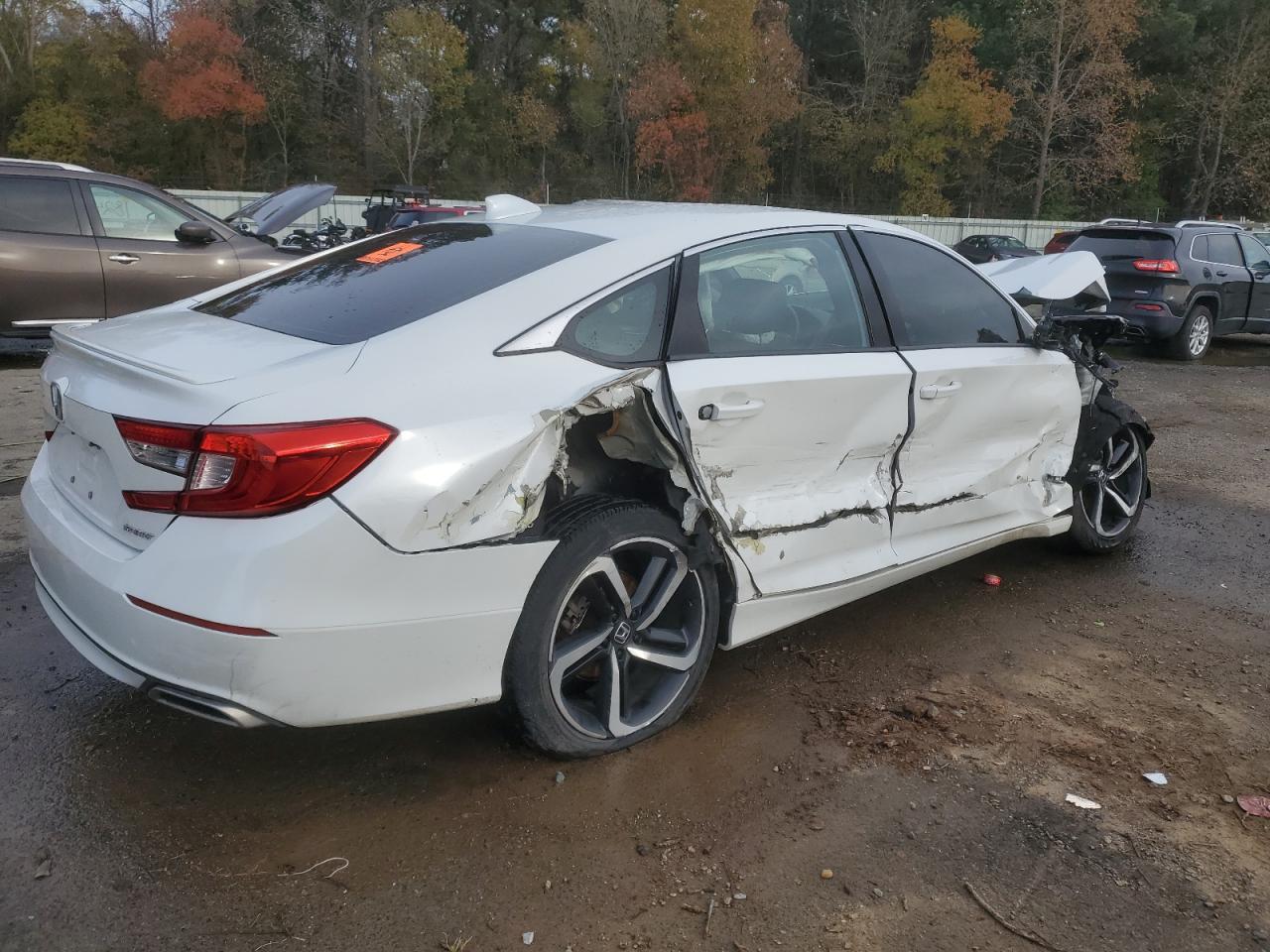 2020 Honda Accord - Image 3