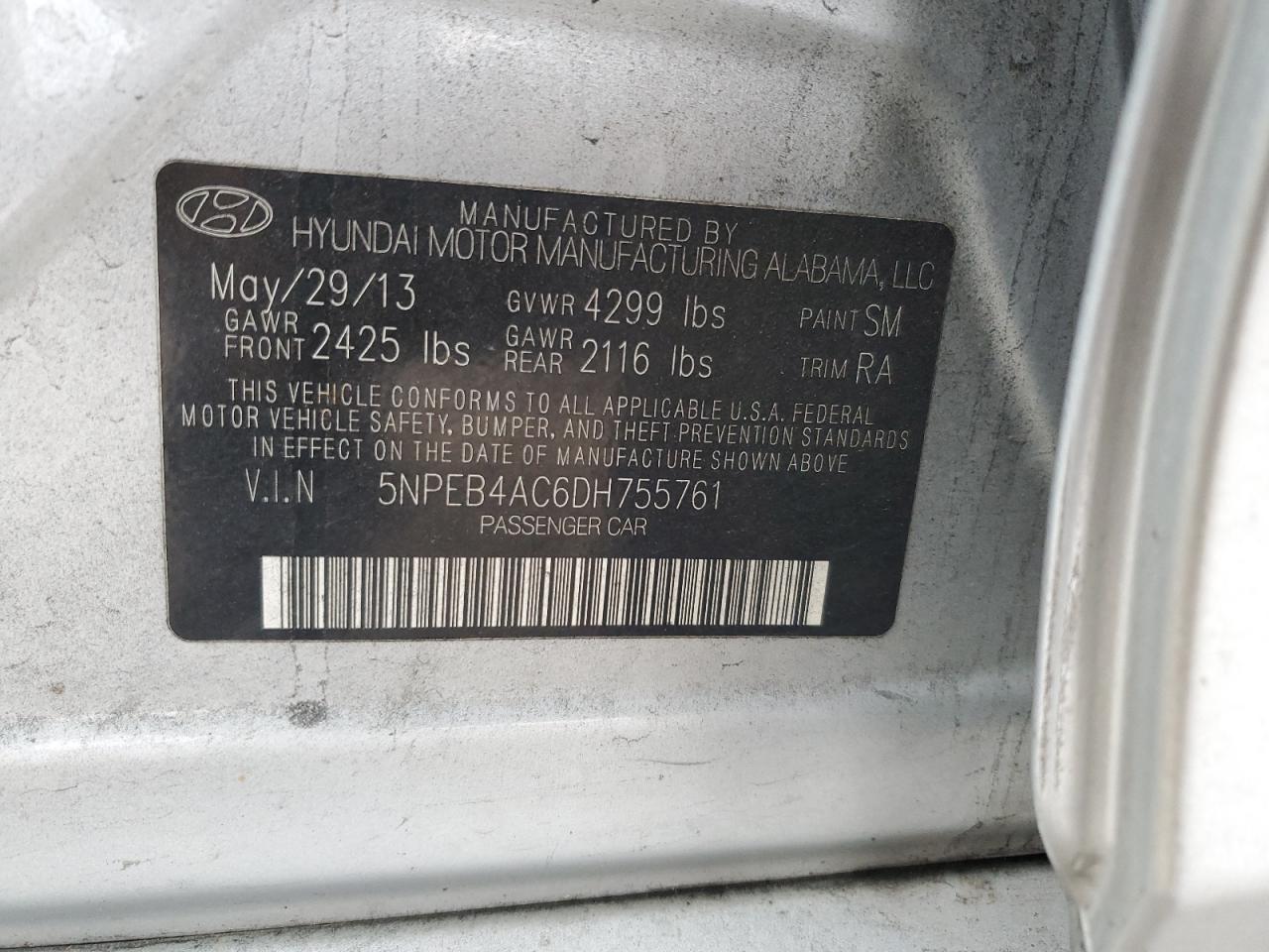 2013 Hyundai Sonata - Image 13